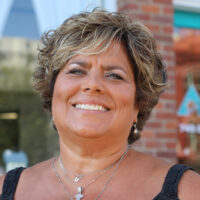 Traci Strahler Chichester